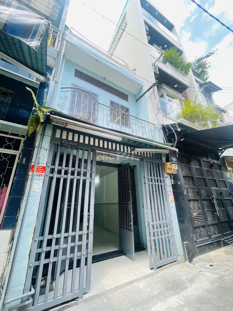 Cho thuê nhà Nguyên Căn, HXH lý Thường Kiệt 8,3 triệu/tháng