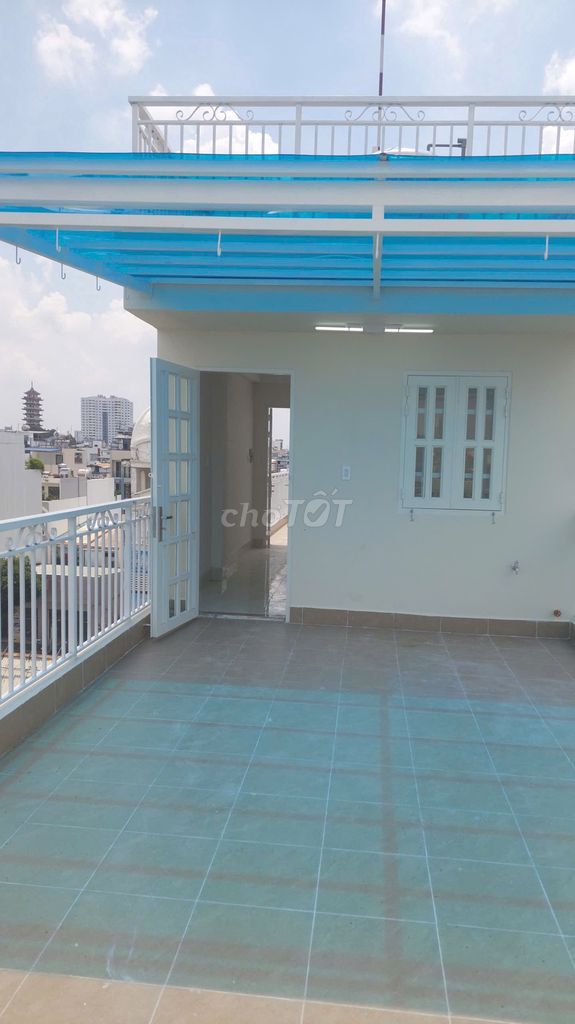 CHO THUÊ NHÀ MẶT TIỀN TRẦN THỦ ĐỘ 400M2, 6 PHÒNG, 26 TRIỆU/THÁNG