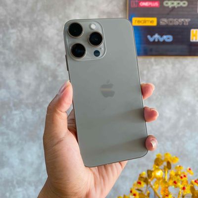 Iphone XR Độ Vỏ 15 Pro Titan siêu đẹp