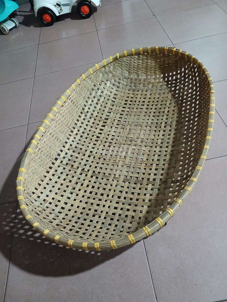 Nôi tre trẻ em 1m mới. Mua bán Mẹ và bé tại Huyện Trảng Bom Đồng Nai được đăng bởi Hoàng Tuyết hình 1