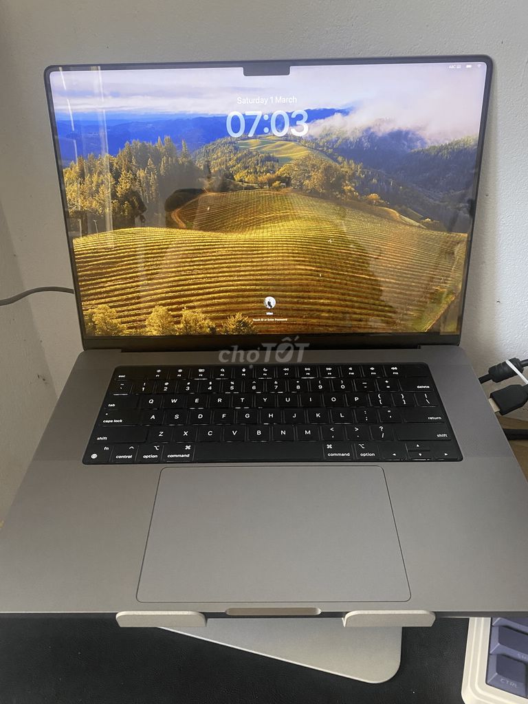 MacBook Pro 16-inch M2 Pro (16GB/512GB). Mua bán Laptop tại Quận Phú Nhuận Tp Hồ Chí Minh được đăng bởi Nguyen Phuong Tay hình 2