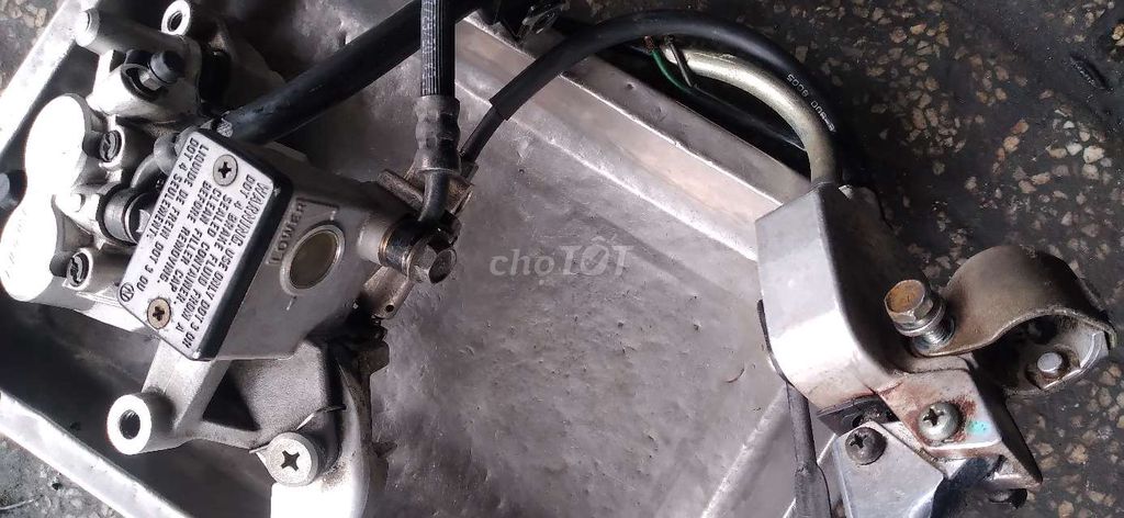 Bộ thắng đĩa cbs Honda Lead 2010. Mua bán Phụ tùng xe tại Quận 11 Tp Hồ Chí Minh được đăng bởi Cuong hình 3