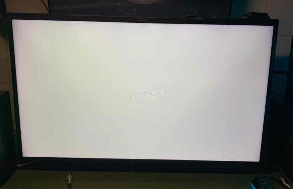 Màn hình PC 32 icnh đẹp. Mua bán Phụ kiện (Màn hình, Chuột...) tại Quận Ngô Quyền Hải Phòng được đăng bởi Nguyen Lam hình 4