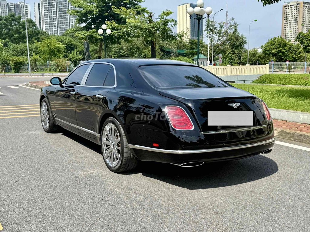 Bentley Mulsanne 6.8 V8 sản xuất 2014 siêu đẹp. Mua bán Ô tô tại Quận Hoàng Mai Hà Nội được đăng bởi Mr Tài hình 4