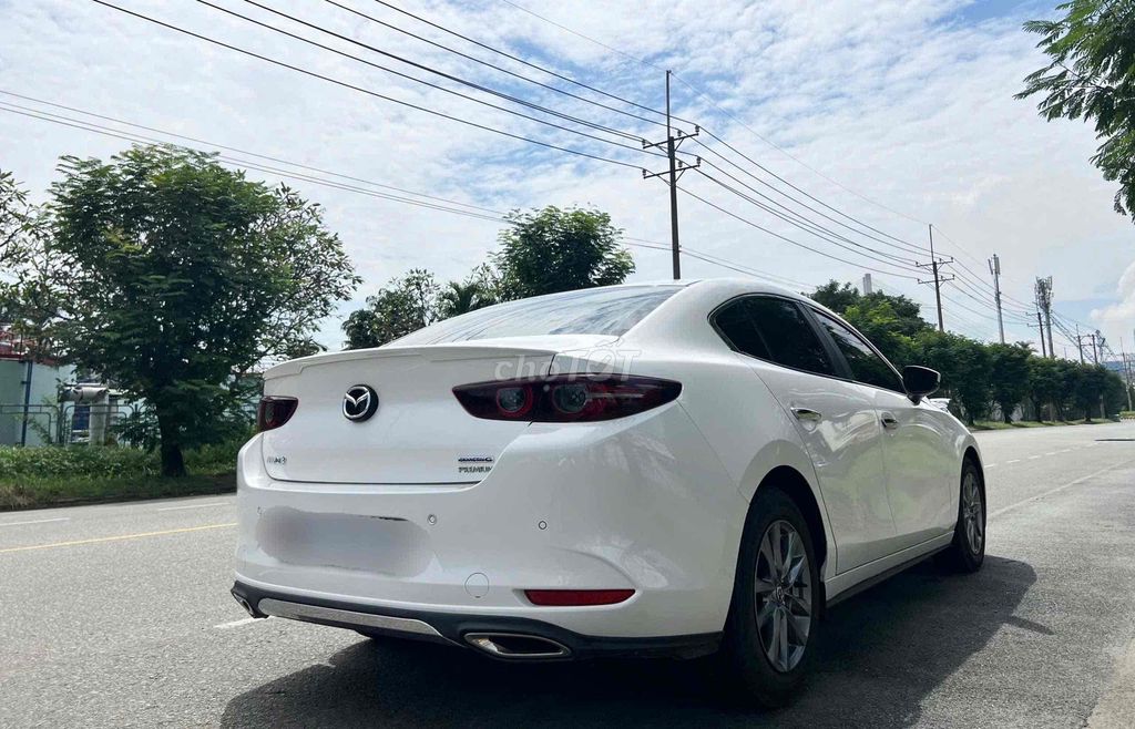 Hãng bán Mazda 3 Premium 1.5AT - 2022. Mua bán Ô tô tại Quận 7 Tp Hồ Chí Minh được đăng bởi FORD chính hãng HCM  hình 4