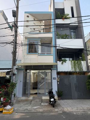 Nhà mặt tiền đường Độc Lập