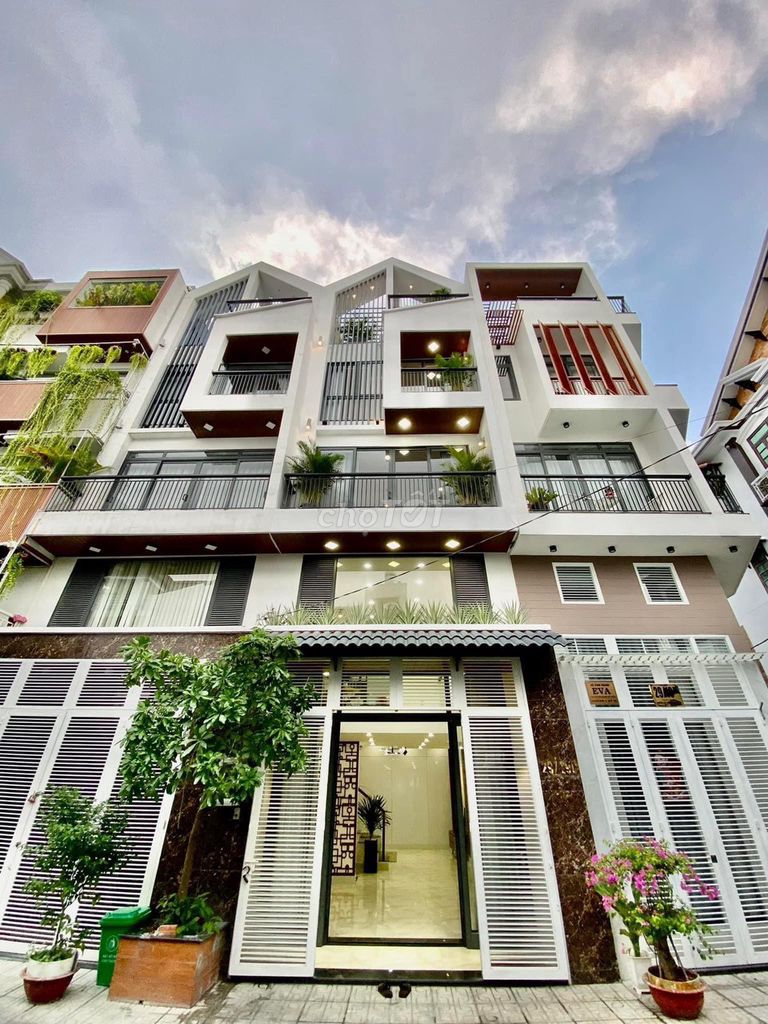 Дом с мебелью в переулке 10м, Nguyễn Văn Khôi, p11, 4 этажа, 4СП-5СУ