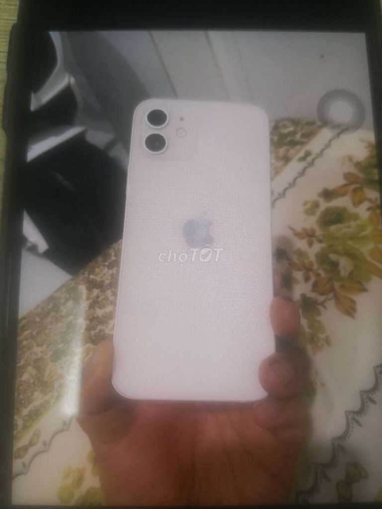 Apple iPhone 12 64GB Trắng Đã sử dụng. Mua bán Điện thoại tại Huyện Châu Thành Bến Tre được đăng bởi Thinh Dao hình 1
