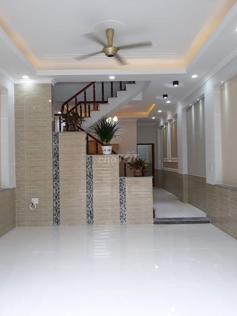 nhà mình ngay đường đinh đức thiện bán 180m2 giá 1ty3