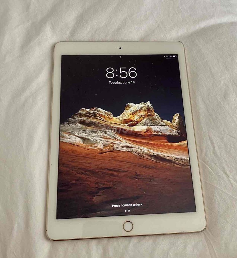 Apple iPad Air 2 64GB Bản Có SIM (màn bị sọc). Mua bán Máy tính bảng tại Quận Bắc Từ Liêm Hà Nội được đăng bởi Nguyễn Quang Huy hình 1