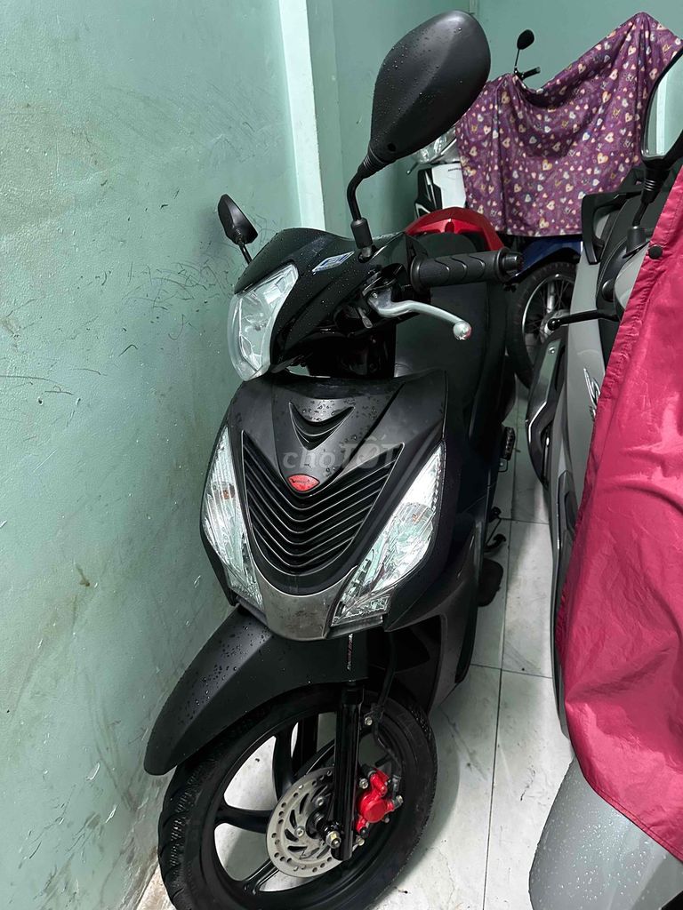 Honda Vision 110 Fi 2017 матовый черный, госномера Хошимина, родной