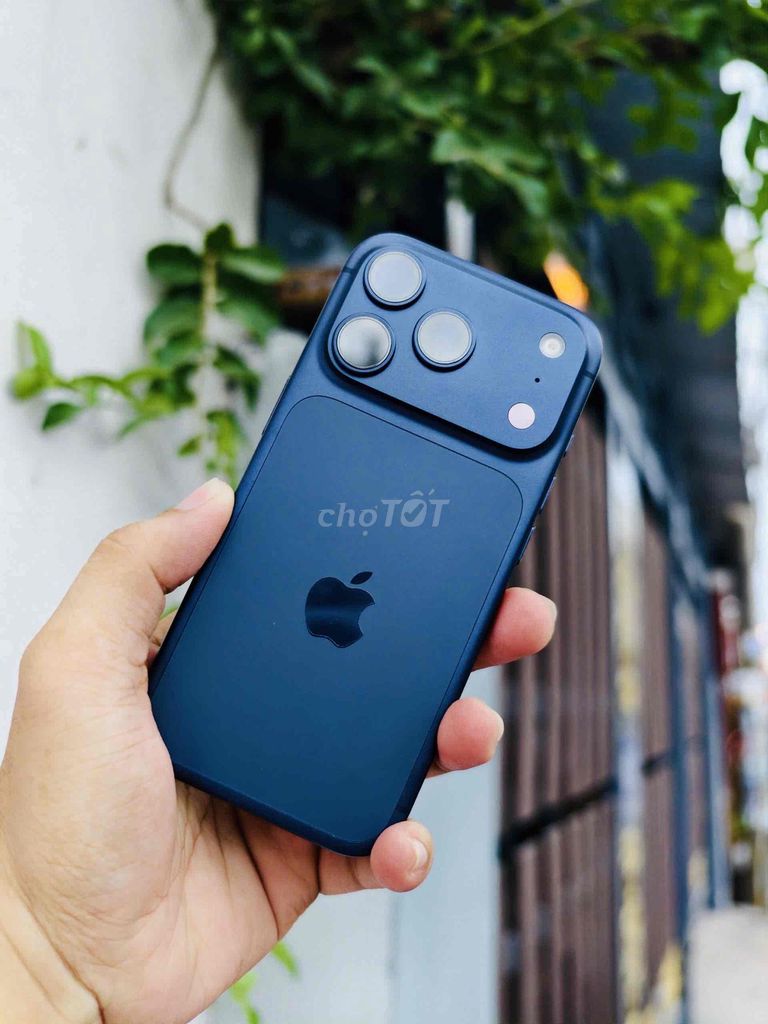 iPhone 17 Pro 256GB Xanh Đã sử dụng. Mua bán Điện thoại tại Quận Ninh Kiều Cần Thơ được đăng bởi Lê Khang hình 1