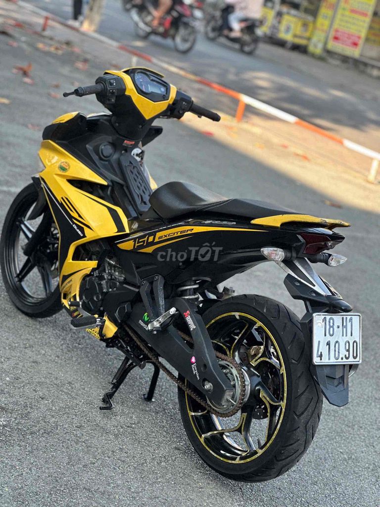 YAMAHA EXCITER 150cc có hổ trợ góp nợ xấu. Mua bán Xe máy tại Thành phố Thủ Đức Tp Hồ Chí Minh được đăng bởi Xe Máy Nguyễn Phụng hình 5