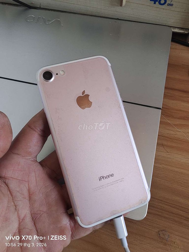 Apple iPhone 7 Vàng hồng 32g. Mua bán Điện thoại tại Thành phố Biên Hòa Đồng Nai được đăng bởi Tùng phát  hình 1