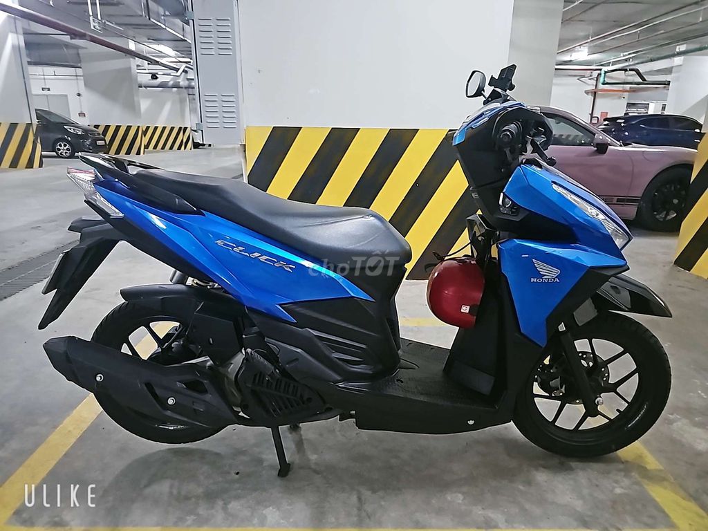 🔥 BÁN XE Click nhập Thái – ĐẸP KHÔNG TÌ VẾT. Mua bán Xe máy tại Quận 3 Tp Hồ Chí Minh được đăng bởi Nghĩa hình 2