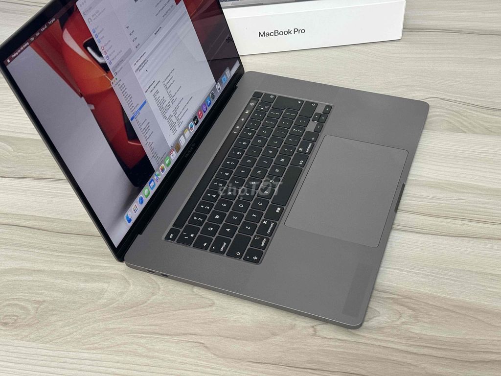 Macbook Pro 2019 -16 inch i9/ Ram 64 GB -SSD 1 TB