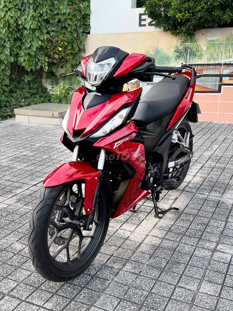 Winner v1 2017 Bstp Chính Chủ Xe Đẹp Ken. Mua bán Xe máy tại Quận 7 Tp Hồ Chí Minh được đăng bởi Cửa Hàng Xe Máy Hoàng Hưng Q7 hình 1