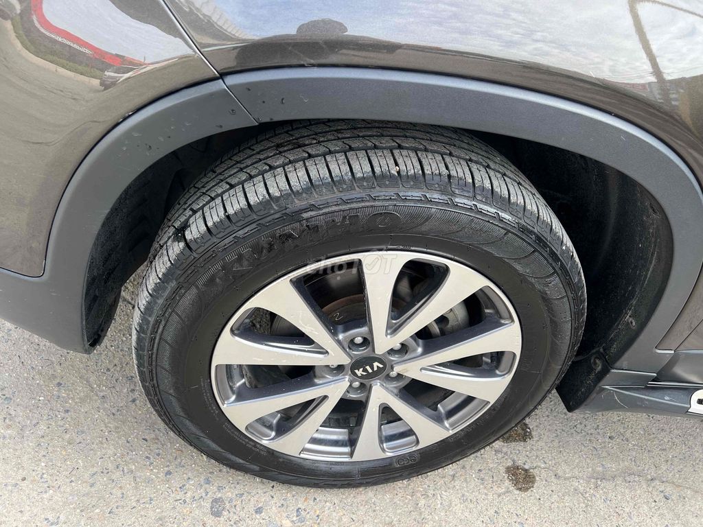 Kia Sorento 2014 DATH 2.2L 2WD - 180000 km. Mua bán Ô tô tại Quận Hà Đông Hà Nội được đăng bởi Đỗ Tiên  hình 7