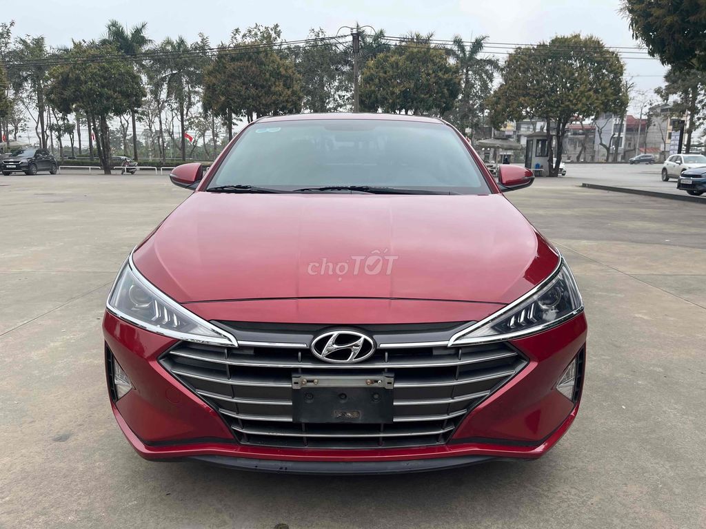 Hyundai Elantra 2019 1.6AT - 68000 km