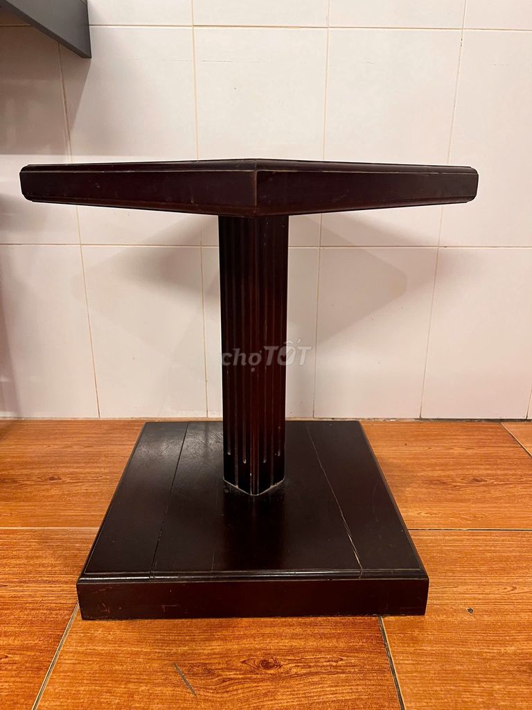 Bàn gỗ căm xe nâu đã sử dụng. Mua bán Bàn ghế tại Quận Ninh Kiều Cần Thơ được đăng bởi thuy ma hình 1