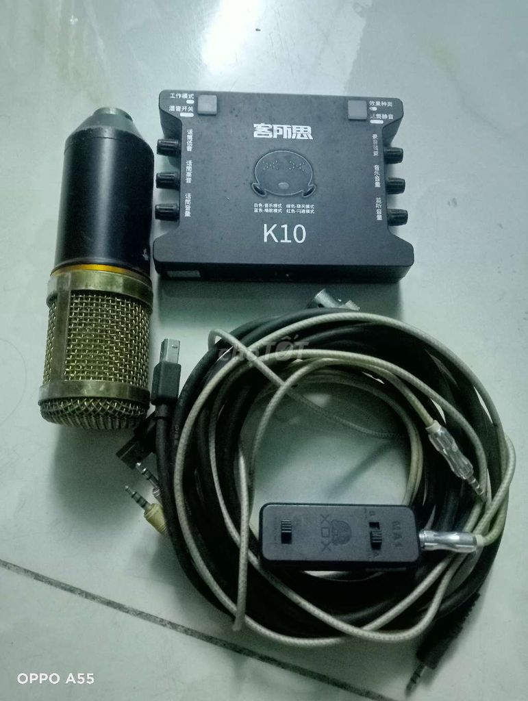 Microphone K10 màu Đen. Mua bán Tivi, Âm thanh tại Huyện Củ Chi Tp Hồ Chí Minh được đăng bởi Phuong Nguyen hình 1