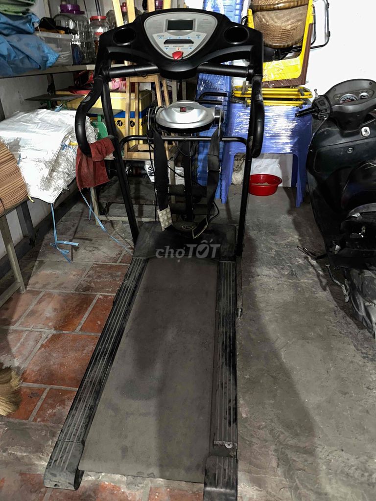 Máy chạy bộ VT-626D Đen. Mua bán Đồ thể thao, Dã ngoại tại Quận Gò Vấp Tp Hồ Chí Minh được đăng bởi woamia hình 1