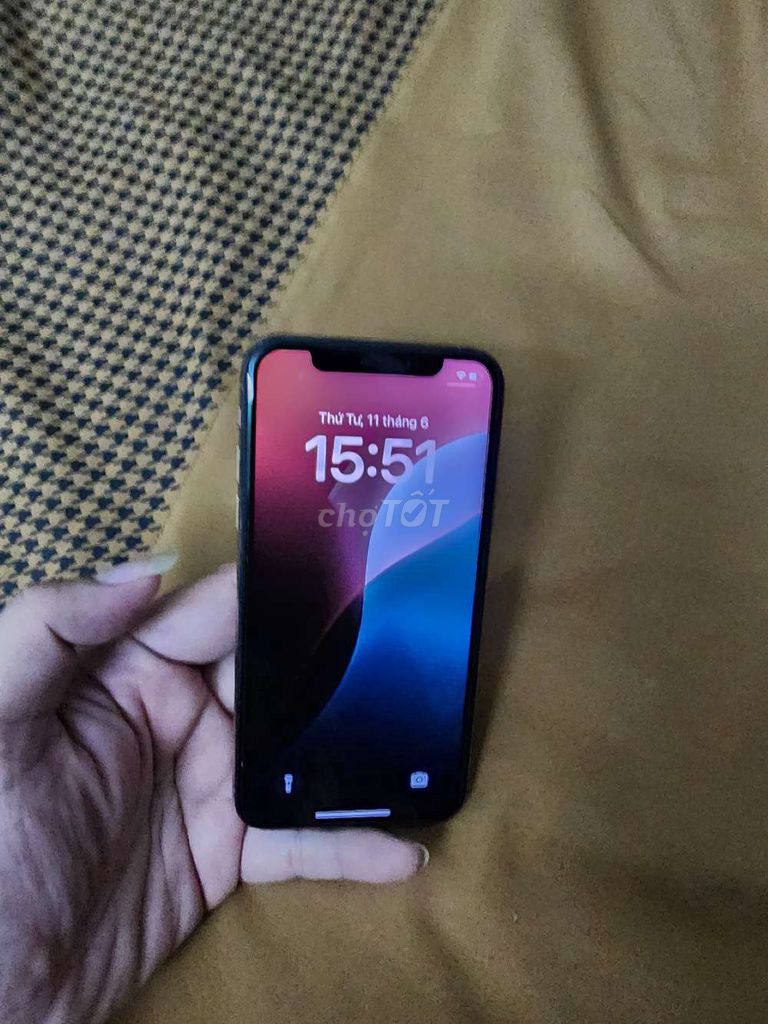 Iphone Xs quốc tế 64gb màn zin truetone face id ok. Mua bán Điện thoại tại Thành phố Thủ Đức Tp Hồ Chí Minh được đăng bởi binphone hình 1