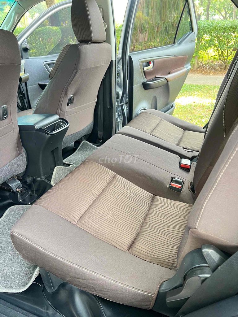 Toyota Fortuner 2019 2.4G 4x2 MT - 83000 km. Mua bán Ô tô tại Quận Tân Phú Tp Hồ Chí Minh được đăng bởi phan khanh hình 11