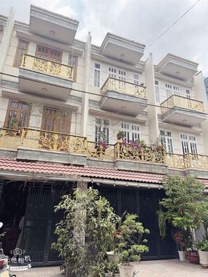 Cho thuê nhà 1 Trệt 2 Lầu gần KCN Tân Đông Hiệp B Dĩ An