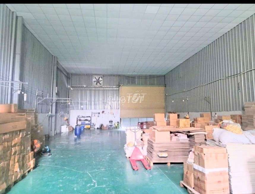 KHO - XƯỞNG NỀN  EPOXY  ĐẸP ( 360M2 )   BÌNH TÂN. TPHCM