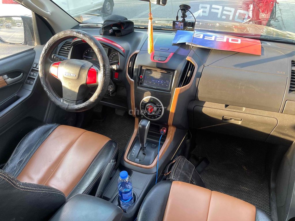 Isuzu Dmax 2013 số at máy 3.0 xe đẹp chất cho ae. Mua bán Ô tô tại Quận Ba Đình Hà Nội được đăng bởi lê phi hình 7