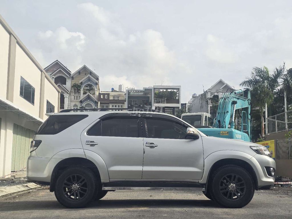 FORTUNER 2.5G 2016 MT DẦU 54000KM BẢO HÀNH 1 NĂM. Mua bán Ô tô tại Quận Bình Tân Tp Hồ Chí Minh được đăng bởi Lê Tử can  hình 5