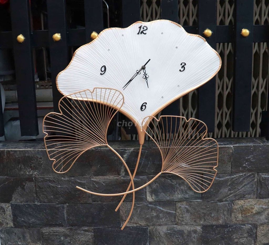 Đồng hồ treo tường Giả đá Vàng Trắng 65cm x 75cm. Mua bán Nội thất, đồ gia dụng khác tại Quận 6 Tp Hồ Chí Minh được đăng bởi Hnqa hình 1