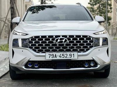 SANTAFE PREMIUM 2022 DẦU CAO CẤP 21.000KM CỰC MỚI