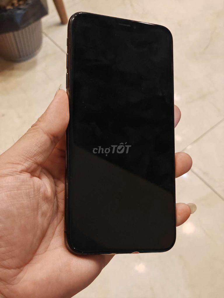 xs max 64G quốc tế đen