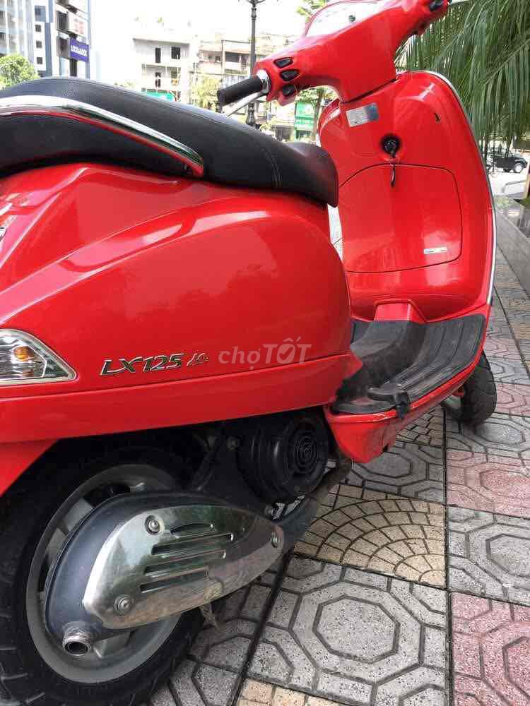 Xe Vespa LX Màu Đỏ Chính Chủ 29HN Mua bán tại nhà. Mua bán Xe máy tại Quận Hai Bà Trưng Hà Nội được đăng bởi Gia Khánh Thiết kế Kiến trúc Uy tín hình 2