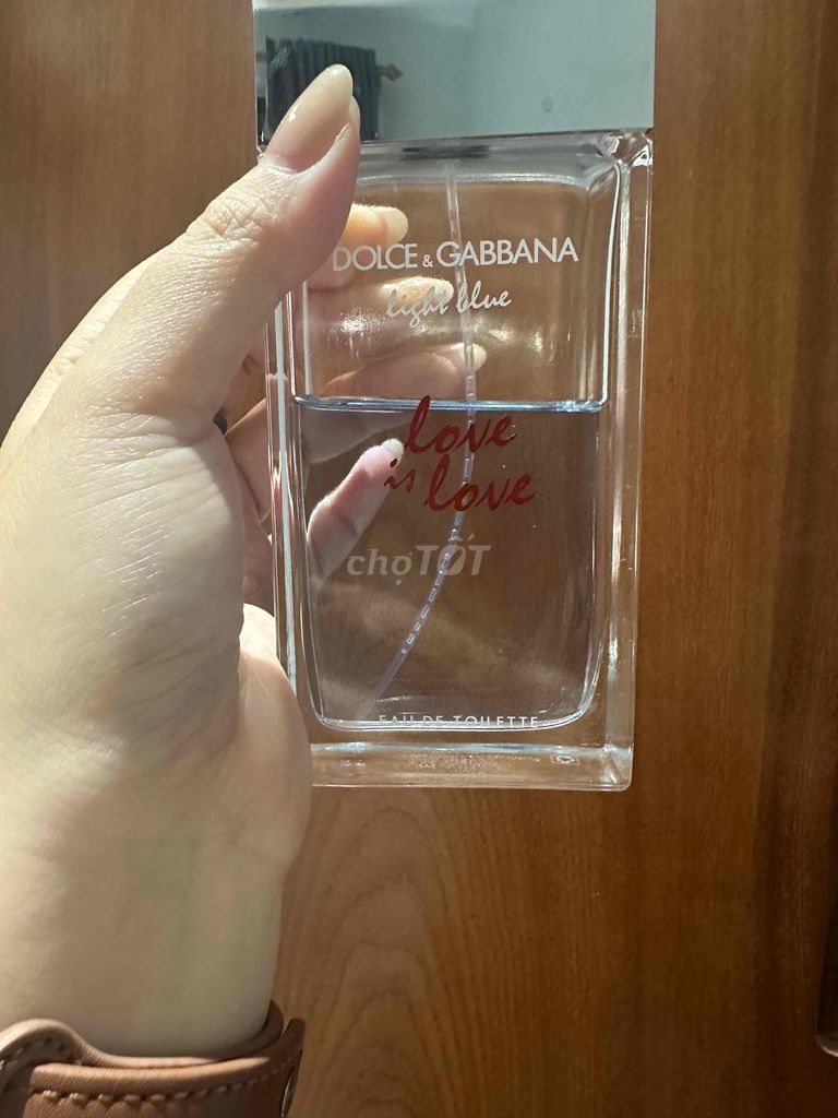 Dolce & Gabbana Light Blue Love Is Love. Mua bán Nước hoa tại Quận Nam Từ Liêm Hà Nội được đăng bởi Dương nguyễn hình 1