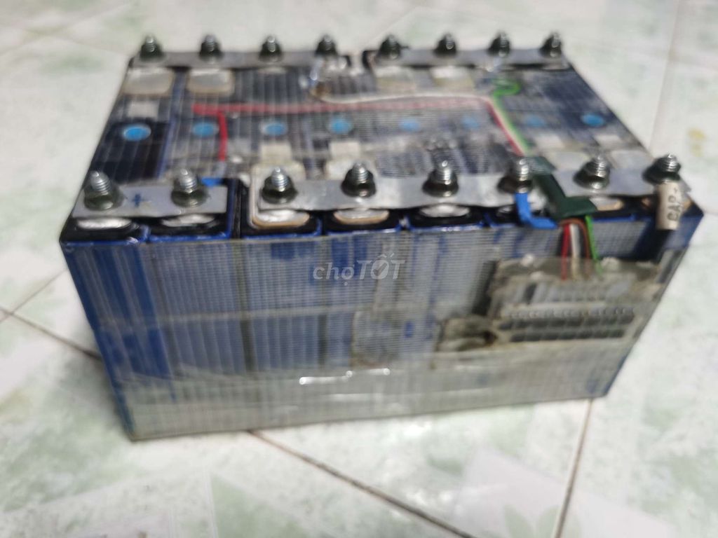 Pin 12V 100A. Mua bán Đồ chuyên dụng, Giống nuôi trồng tại Huyện Bến Lức Long An được đăng bởi Trong Doan hình 1