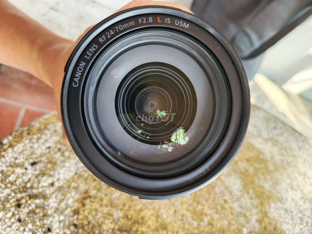 Ống kính Canon RF 24-70mm F2.8. Mua bán Máy ảnh, Máy quay tại Thành phố Biên Hòa Đồng Nai được đăng bởi nam hình 1