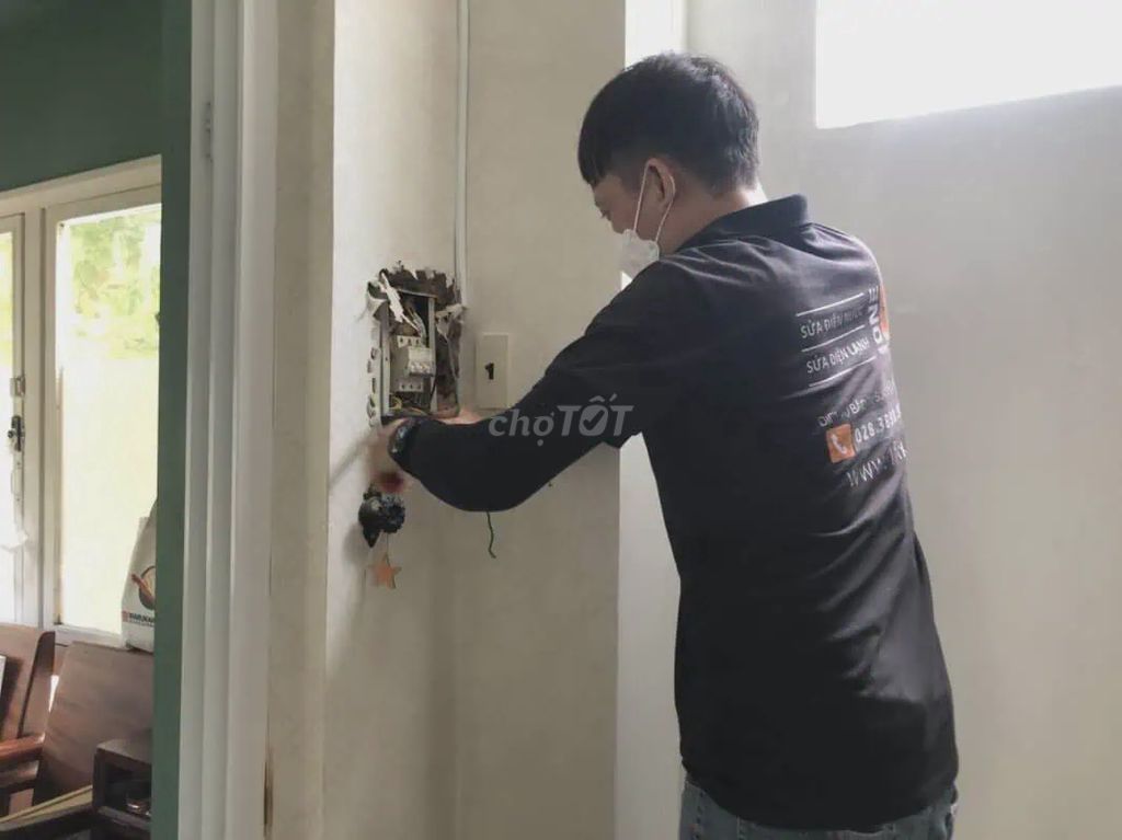 Tuyển 5 thợ điện nước, điện lạnh (nam/ nữ) tại HCM. Việc làm tại Thành phố Thủ Đức Tp Hồ Chí Minh được đăng bởi CÔNG TY TNHH THƯƠNG MẠI DỊCH VỤ SỬA CHỮA NHANH hình 5