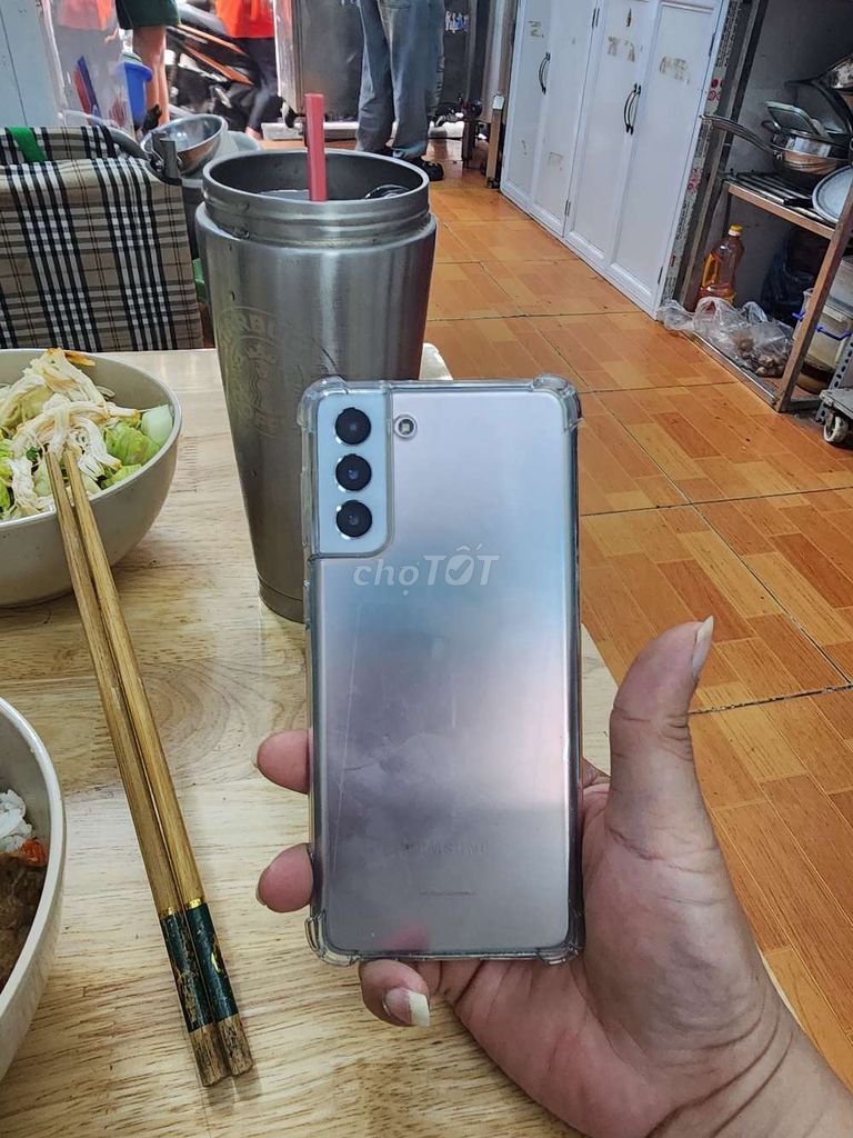 Samsung Galaxy S21+ 5G 128GB 95% mới. Mua bán Điện thoại tại Quận Đống Đa Hà Nội được đăng bởi Hoang Minh hình 1