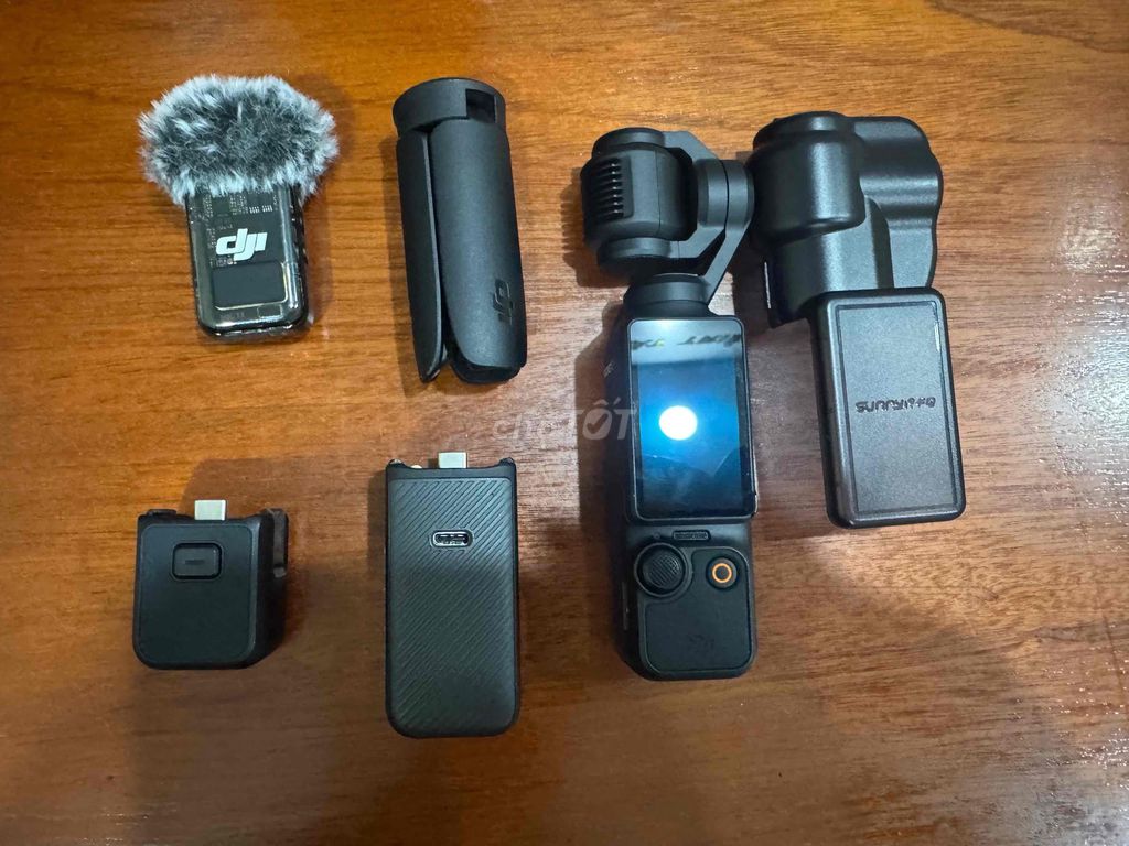 Máy quay DJI Pocket 3 Đen 128GB. Mua bán Máy ảnh, Máy quay tại Thành phố Vũng Tàu Bà Rịa - Vũng Tàu được đăng bởi Hoàng Minh Đại hình 1
