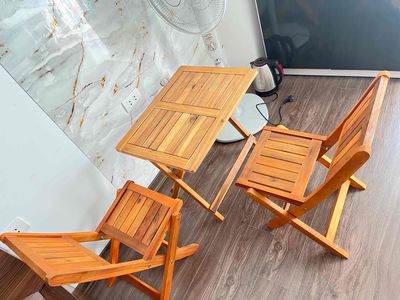 Thanh lý bộ bàn ghế ban công mới 1 bàn 2 ghế. Mua bán Bàn ghế tại Quận Cầu Giấy Hà Nội được đăng bởi Chubby