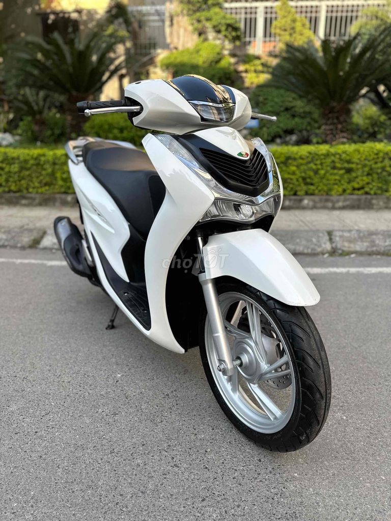 Honda SH Việt 2021 ! 150 phanh CBS chính chủ. Mua bán Xe máy tại Quận Hoàng Mai Hà Nội được đăng bởi Xe Máy Quân Oanh  hình 7