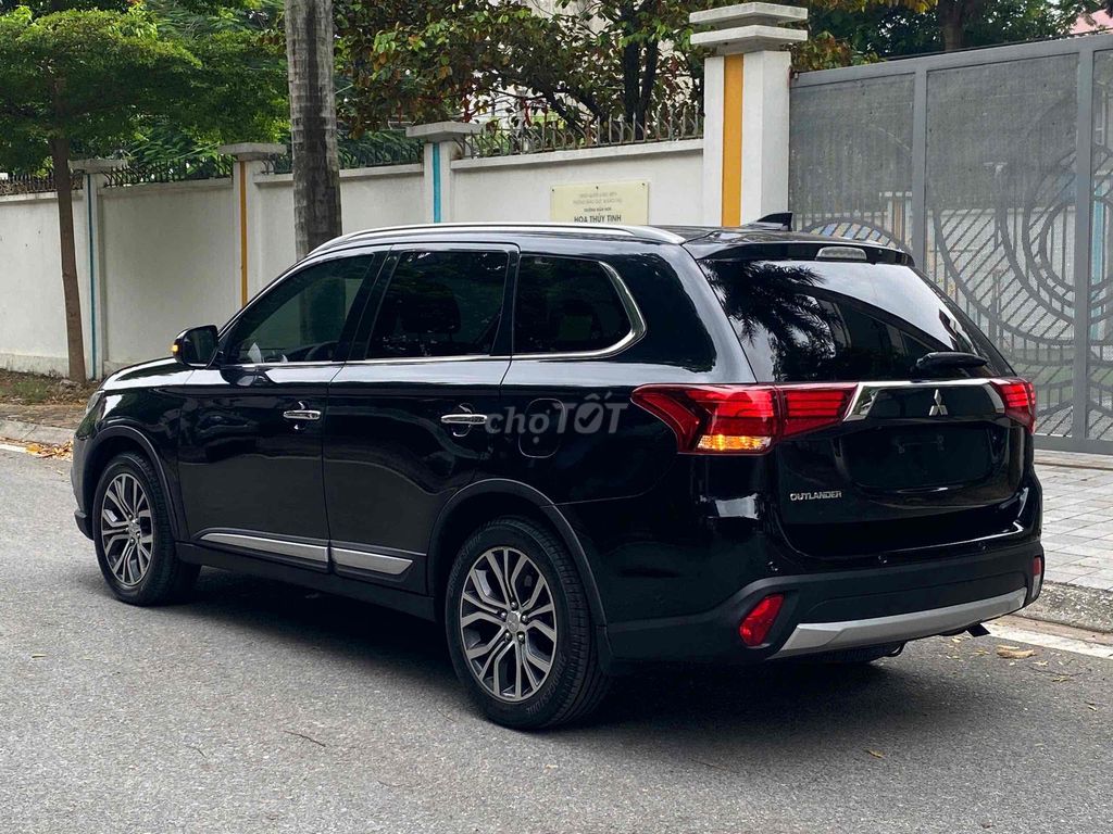 Missu OUTLANDER PREMIUM 2.4,4x4 Black Edition. Mua bán Ô tô tại Quận Long Biên Hà Nội được đăng bởi DUONGMINH AUTO  hình 5
