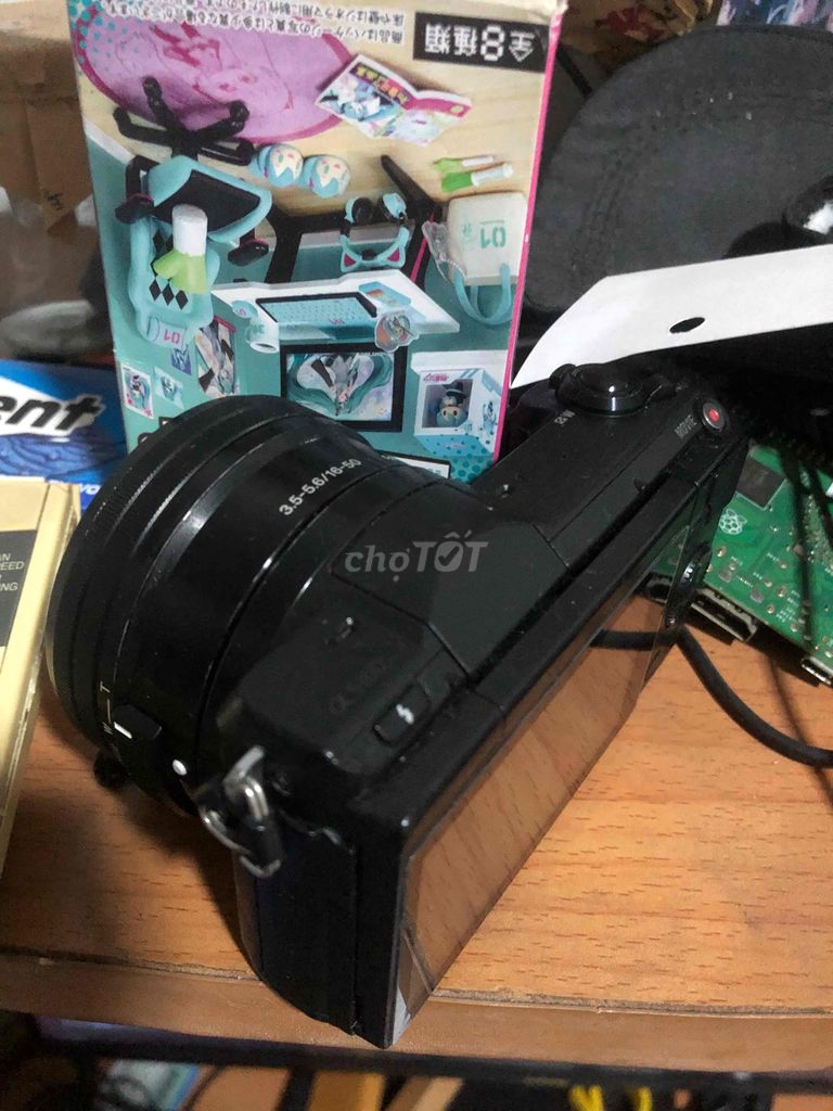 Sony A5100 [Lens kit + Body + phụ kiện]