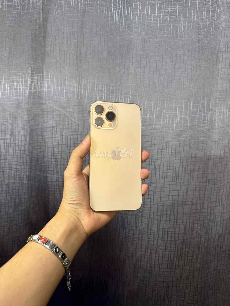 Apple iPhone 13 Pro Max 128GB Vàng. Mua bán Điện thoại tại Huyện Gia Lâm Hà Nội được đăng bởi Phúu hình 1