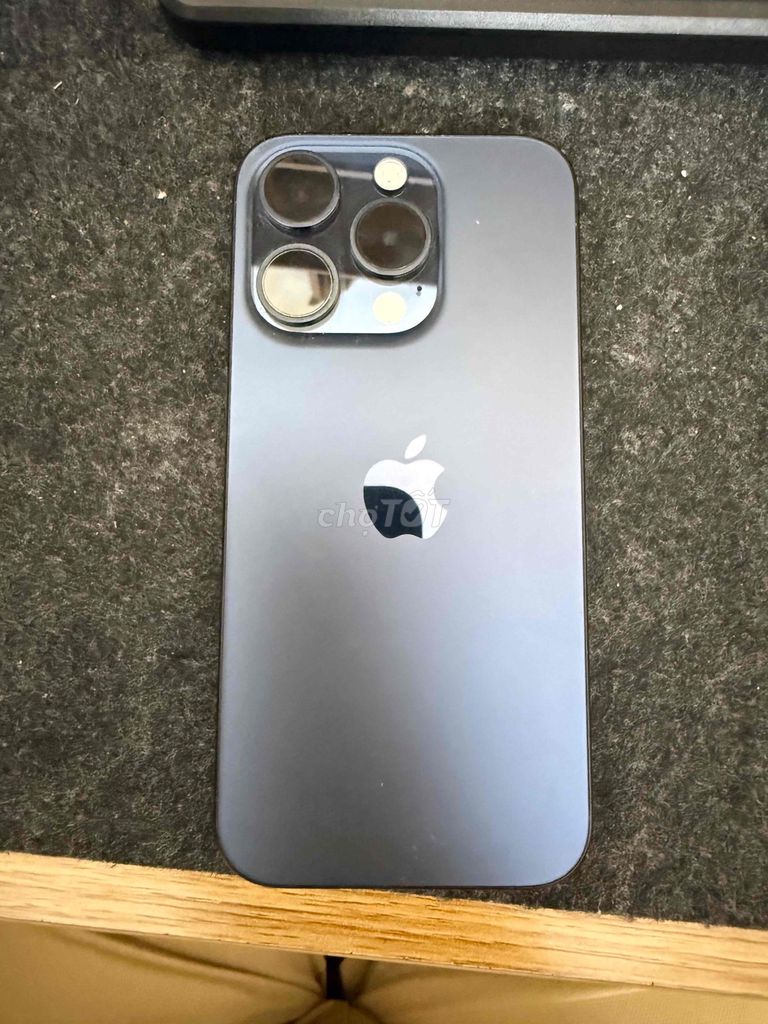 iPhone 15 Pro 128GB Xám. Mua bán Điện thoại tại Huyện Gia Viễn Ninh Bình được đăng bởi Lê Huấn hình 1