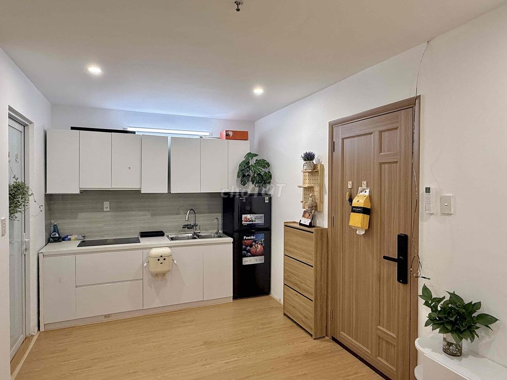 CHÍNH CHỦ NHƯỢNG LẠI CĂN STUDIO PENHOUSE HÒA KHÁNH NHÀ ĐẸP , SỔ HỒNG