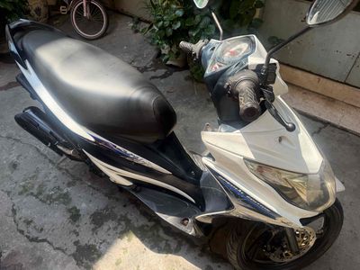 Suzuki Hayate 2012 125cc Trắng